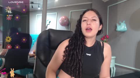 Snapshot of sofia_white3 chatting on 6, 2, 2025 Sofa online show from 6, 2, 2025