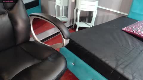 Snapshot of sofia_white3 chatting on 22, 2, 2025 Sofa online show from 22, 2, 2025