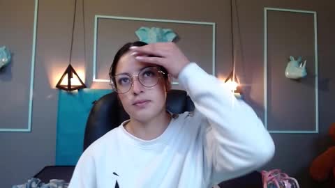 Snapshot of sofia_white3 chatting on 10, 10, 2025 Sofa online show from 10, 10, 2025