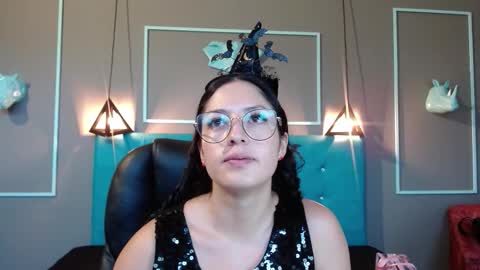 Snapshot of sofia_white3 chatting on 11, 10, 2025 Sofa online show from 11, 10, 2025