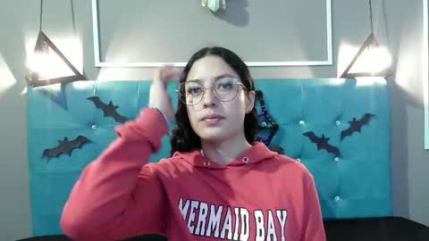 Snapshot of sofia_white3 chatting on 23, 10, 2025 Sofa online show from 23, 10, 2025