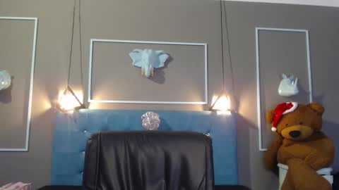 Snapshot of sofia_white3 chatting on 15, 12, 2025 Sofa online show from 15, 12, 2025