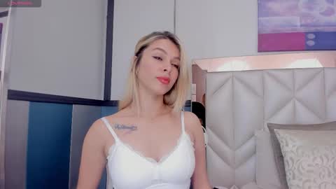 Snapshot of sofiaa_morris chatting on 13, 1, 2026 Sofia online show from 13, 1, 2026