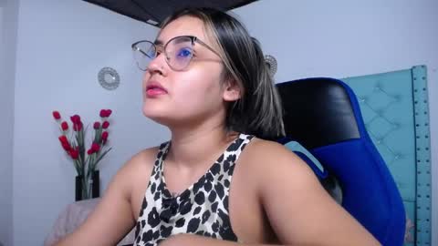 Sofia online show from 5, 4, 2026