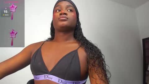 Snapshot of sofiabrouw chatting on 14, 12, 2024 Sofia online show from 14, 12, 2024