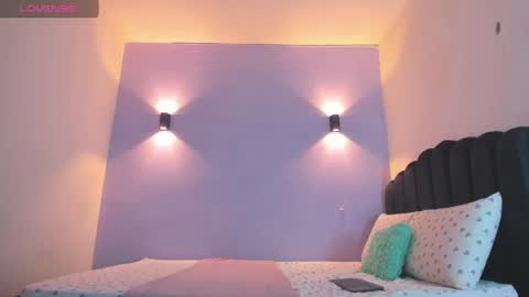 Sofia online show from 4, 3, 2025