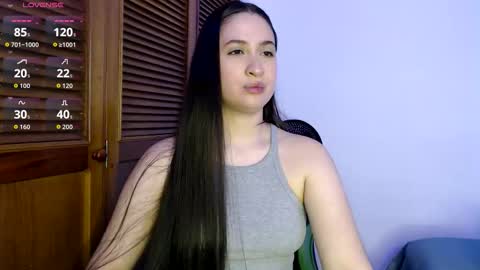 sofiaduque_26 online show from 9, 1, 2026