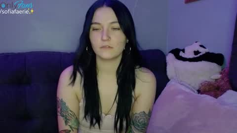 Snapshot of sofiafaerie chatting on 5, 1, 2025 sofiafaerie online show from 5, 1, 2025