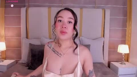 Snapshot of sofiaivanova1 chatting on 12, 6, 2026 Sofia Ivanova online show from 12, 6, 2026