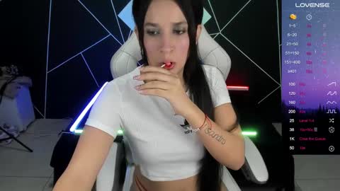 sofia online show from 11, 2, 2025