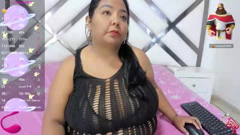 Snapshot of sofiakiis chatting on 8, 11, 2025 sofiakiis online show from 8, 11, 2025