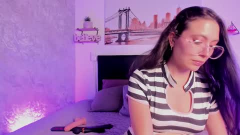 sofialujan_ online show from 24, 3, 2026