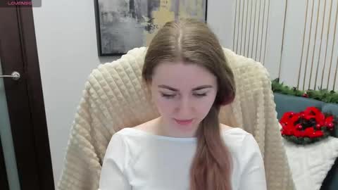 Snapshot of sofiangelaa chatting on 18, 12, 2025 Sofia online show from 18, 12, 2025