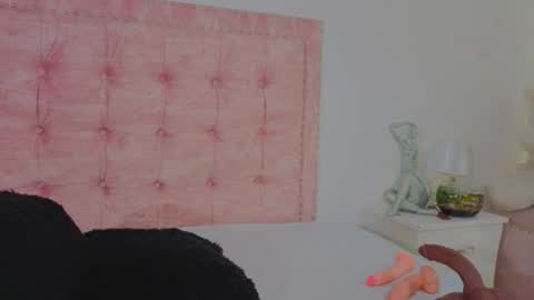 sofianixonn online show from 19, 6, 2026