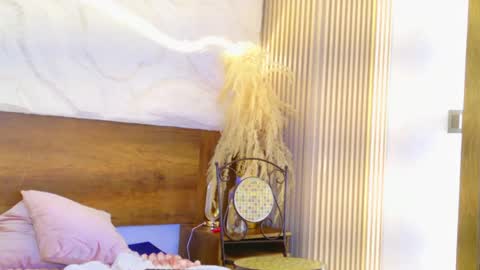 Snapshot of sofiaponce_ chatting on 15, 4, 2026 CALL ME SOFIA online show from 15, 4, 2026