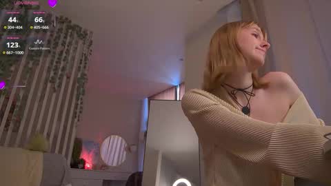 Sofia Help me overcome shynes with 100 thumbs up online show from 2, 3, 2026