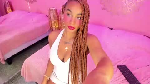 Sofia Stanley online show from 19, 7, 2026