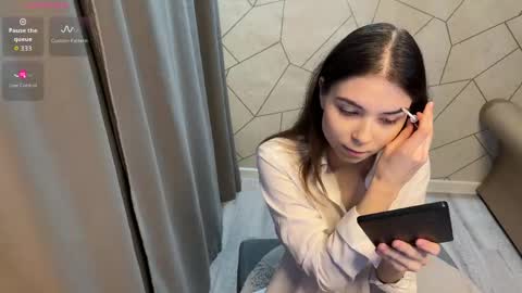 Sofia online show from 7, 5, 2026