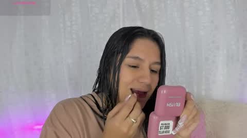 Danna Sofia online show from 20, 1, 2025