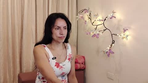 Snapshot of sofibelladelavega chatting on 12, 5, 2026 Sofi Bella online show from 12, 5, 2026