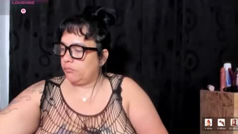 Vicky  online show from 27, 6, 2026