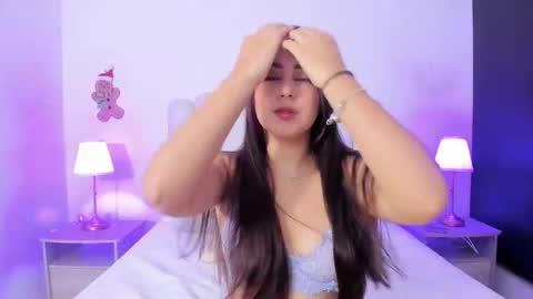 sofiebunnie online show from 24, 4, 2026