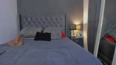sofii_escobar online show from 7, 8, 2026