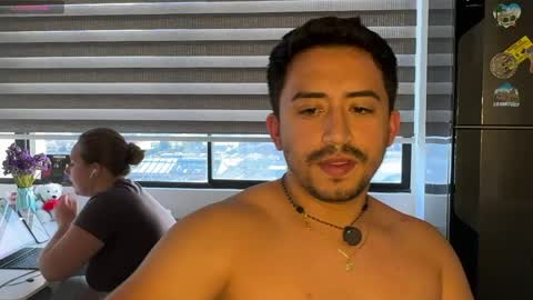 sofii_n_diego online show from 6, 4, 2026