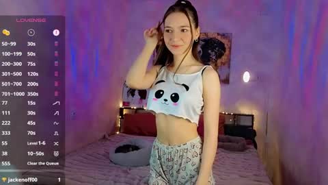 softy_bunny online show from 9, 6, 2026