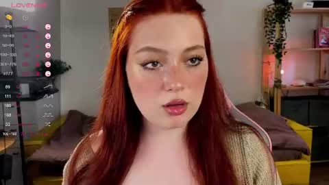 Snapshot of sofy_benson chatting on 28, 7, 2026 Sofy online show from 28, 7, 2026