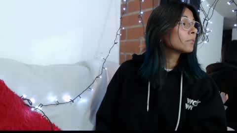  Sofy  online show from 24, 7, 2026