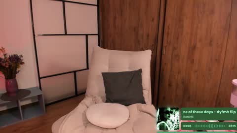 Snapshot of solosara8 chatting on 3, 2, 2026 saraIG Solosara8 online show from 3, 2, 2026