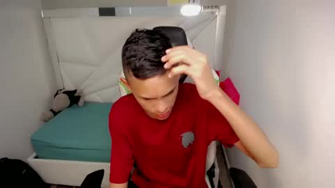 ESTEBAN online show from 25, 5, 2026