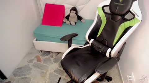 ESTEBAN online show from 19, 6, 2026