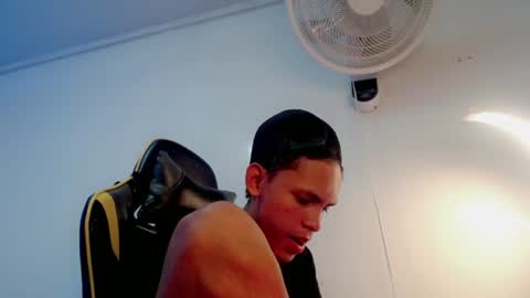 ESTEBAN online show from 21, 7, 2026