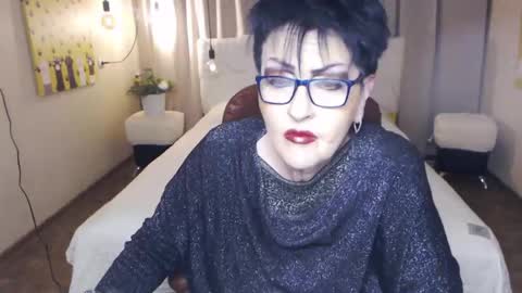 sondrariddle online show from 5, 5, 2026