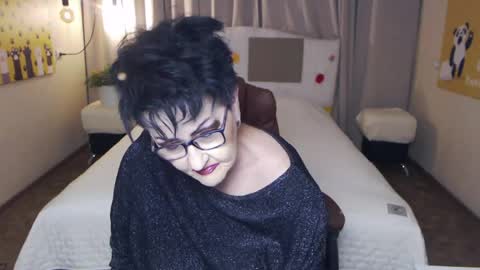 sondrariddle online show from 28, 5, 2026