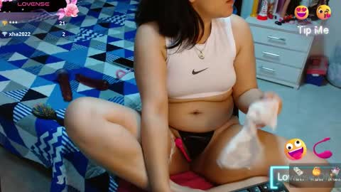 sonialatin69 online show from 12, 2, 2025