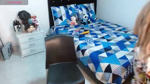 sonialatin69 online show from 1, 10, 2025