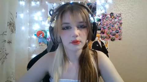 Mila online show from 22, 7, 2026