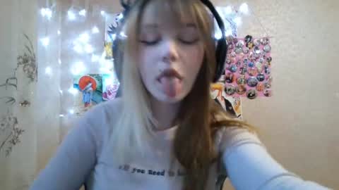 Mila online show from 2, 8, 2026