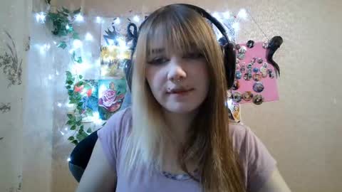 Mila online show from 9, 8, 2026