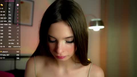 Snapshot of sonyaericsson chatting on 5, 12, 2024 Eva 3 online show from 5, 12, 2024