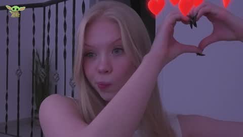 Sonya  Instagram   Twitter sonyaplushgirl  OnlyFans sonyaplush online show from 21, 12, 2024