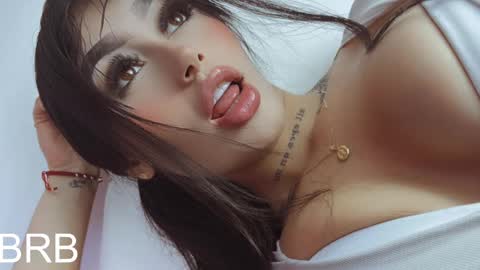 Sophi online show from 8, 3, 2025