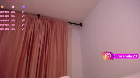 Snapshot of sophia_bones chatting on 18, 9, 2025 SophiI online show from 18, 9, 2025