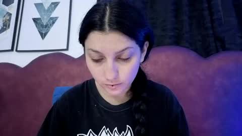 sophia hottie online show from 7, 5, 2026