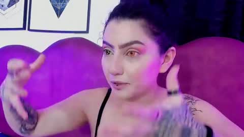 sophia hottie online show from 10, 7, 2026