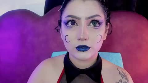 sophia hottie online show from 5, 8, 2026