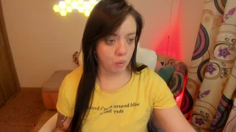 sophia_grants online show from 25, 4, 2026